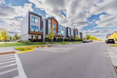 1077 Brookwood Drive, Green Bay, WI 54304 - Photo 69