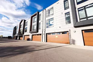 1077 Brookwood Dr, Green Bay, WI 54304 - Photo 57