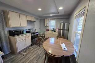 520 W Commercial St, Appleton, WI 54911 - Photo 7