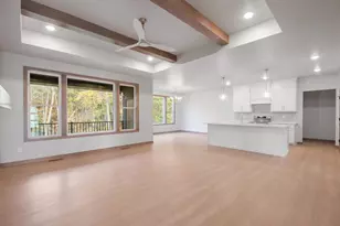 3275 Evening Star Dr, Green Bay, WI 54311 - Photo 3