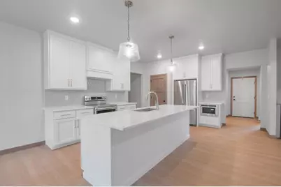 3275 Evening Star Drive, Green Bay, WI 54311 - Photo 9