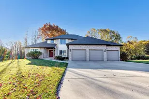 1653 Crimson Ct, De Pere, WI 54115 - Photo 33