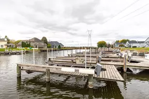 427 Captains Ct, Winneconne, WI 54986 - Photo 37