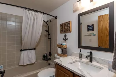 427 Captains Court #F, Winneconne, WI 54986 - Photo 11