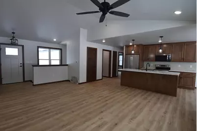 1020 Pinecrest Road, Green Bay, WI 54313 - Photo 15