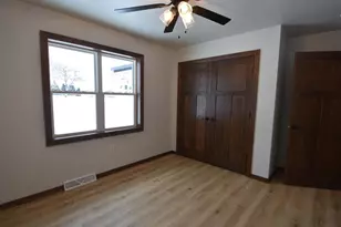 1020 Pinecrest Rd, Green Bay, WI 54313 - Photo 33