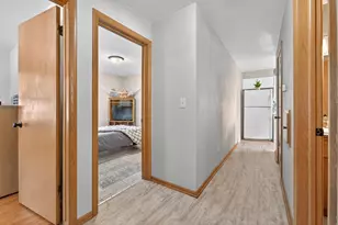 2201 N Elinor St, Appleton, WI 54914 - Photo 17