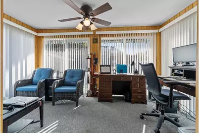 418 Stevens Court, Oshkosh, WI 54901 - Photo 9