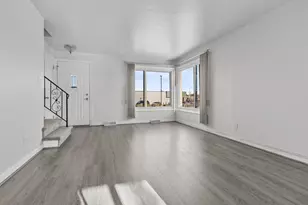 701 E Longview Dr, Appleton, WI 54911 - Photo 5