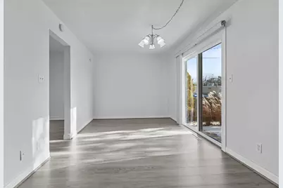 701 E Longview Drive, Appleton, WI 54911 - Photo 7