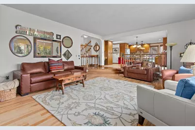 2800 Schaefer Circle, Appleton, WI 54915 - Photo 7