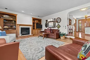 2800 Schaefer Cir, Appleton, WI 54915 - Photo 5