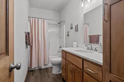 810 Whisper Falls Lane, Menasha, WI 54952 - Photo 25