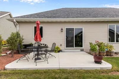 810 Whisper Falls Lane, Menasha, WI 54952 - Photo 27
