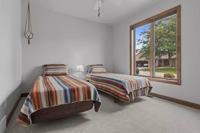 810 Whisper Falls Lane, Menasha, WI 54952 - Photo 25