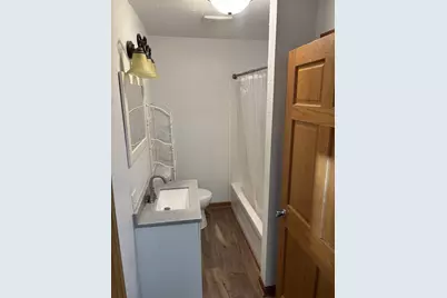 W8518 County Rd F, Cascade, WI 53011 - Photo 9