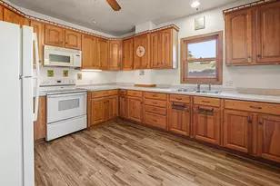 179 E 13th St, Fond du Lac, WI 54935 - Photo 3