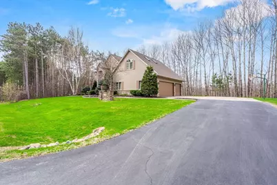 3062 Hawk Ridge Trail, Suamico, WI 54313 - Photo 13