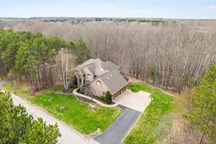 3062 Hawk Ridge Trail, Suamico, WI 54313 - Photo 15