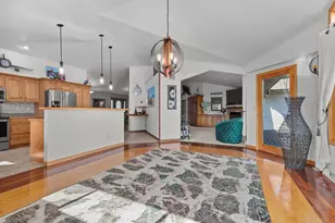 2374 Shore Preserve Dr, Oshkosh, WI 54904 - Photo 7