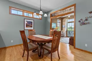 924 E Pondview Ct, Appleton, WI 54913 - Photo 9