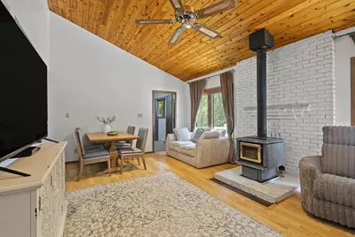 W4609 S Pearl Lake Road, Redgranite, WI 54970 - Photo 9
