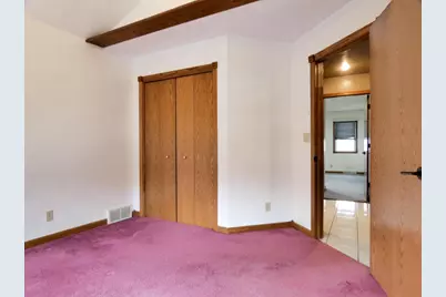 702 Carol Lane, Pulaski, WI 54162 - Photo 17