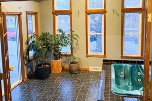 702 Carol Ln, Pulaski, WI 54162 - Photo 7