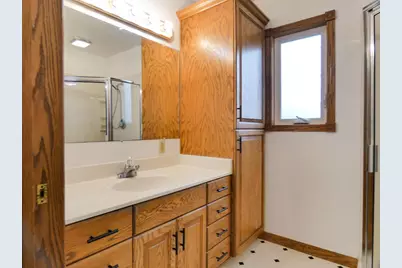 702 Carol Lane, Pulaski, WI 54162 - Photo 25