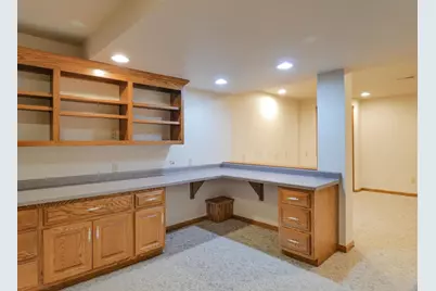 702 Carol Lane, Pulaski, WI 54162 - Photo 31