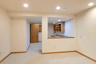 702 Carol Ln, Pulaski, WI 54162 - Photo 33