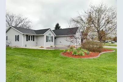 702 Carol Lane, Pulaski, WI 54162 - Photo 43