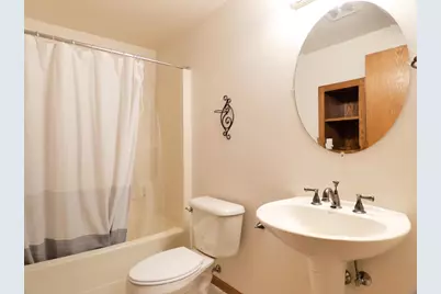 702 Carol Lane, Pulaski, WI 54162 - Photo 37