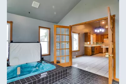 702 Carol Lane, Pulaski, WI 54162 - Photo 11