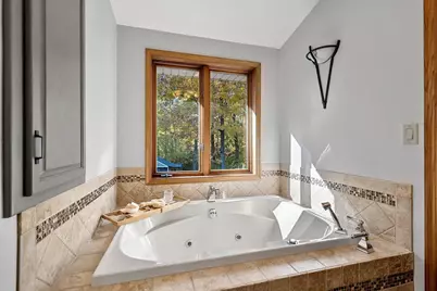 1000 Rolling Green Drive, Green Bay, WI 54313 - Photo 37