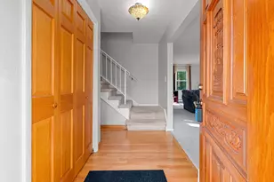 876 W 19th Ave, Oshkosh, WI 54902 - Photo 5