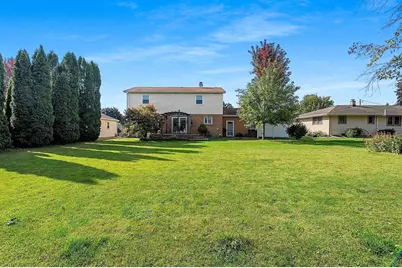 876 W 19th Avenue, Oshkosh, WI 54902 - Photo 57