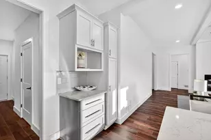 5767 N Sequoia Dr, Appleton, WI 54913 - Photo 5