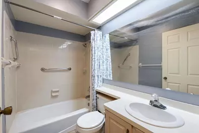 2376 Wisconsin Street, Oshkosh, WI 54901 - Photo 11