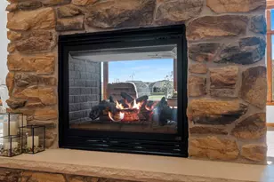 3341 Mockingbird Way, Oshkosh, WI 54904 - Photo 15