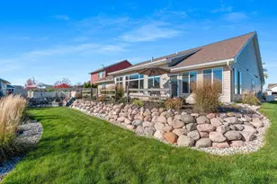 3341 Mockingbird Way, Oshkosh, WI 54904 - Photo 51