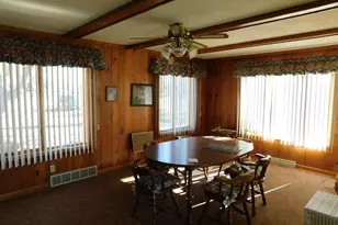 N8621 Wolf River Dr, Algoma, WI 54201 - Photo 11