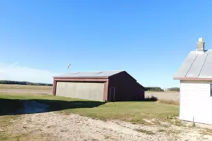 N8621 Wolf River Dr, Algoma, WI 54201 - Photo 29