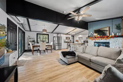 2255 Winwood Drive, Appleton, WI 54915 - Photo 7