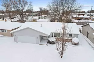 2405 N Erb St, Appleton, WI 54911 - Photo 57