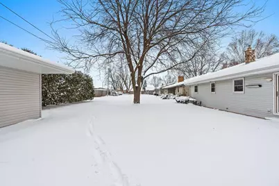 2405 N Erb Street, Appleton, WI 54911 - Photo 53