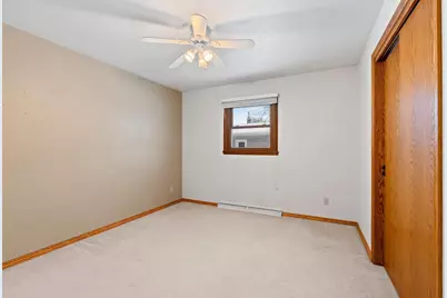 2405 N Erb Street, Appleton, WI 54911 - Photo 17
