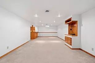 2405 N Erb St, Appleton, WI 54911 - Photo 31