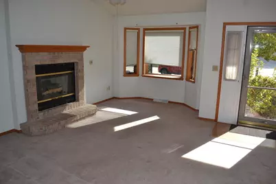 2456 Blake Court, Oshkosh, WI 54904 - Photo 13