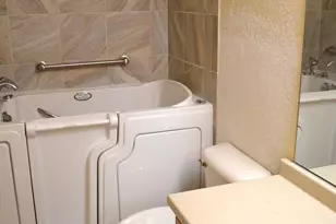 2456 Blake Ct, Oshkosh, WI 54904 - Photo 11